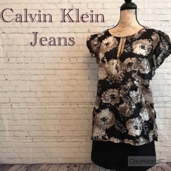 Calvin Klein Jeans Tops - Calvin Klein Jeans top, EUC, size XL